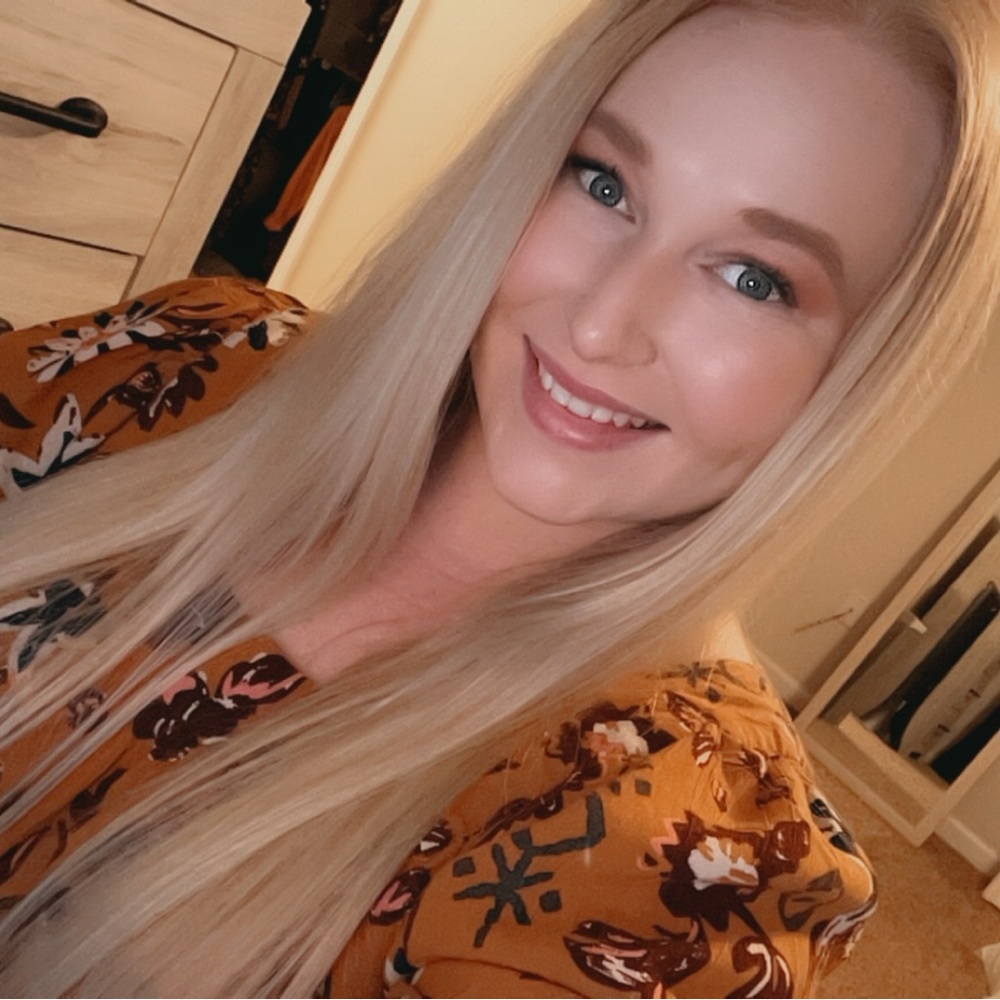 Meet your Posher, Jenae